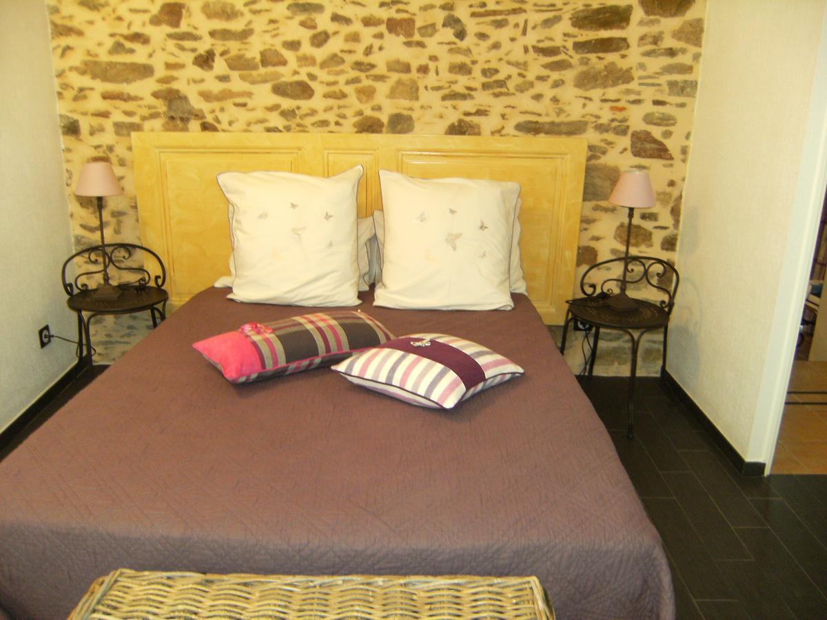 Bed and Breakfast Domaine Du Fief Aux Dames Monnieres  Exterior foto