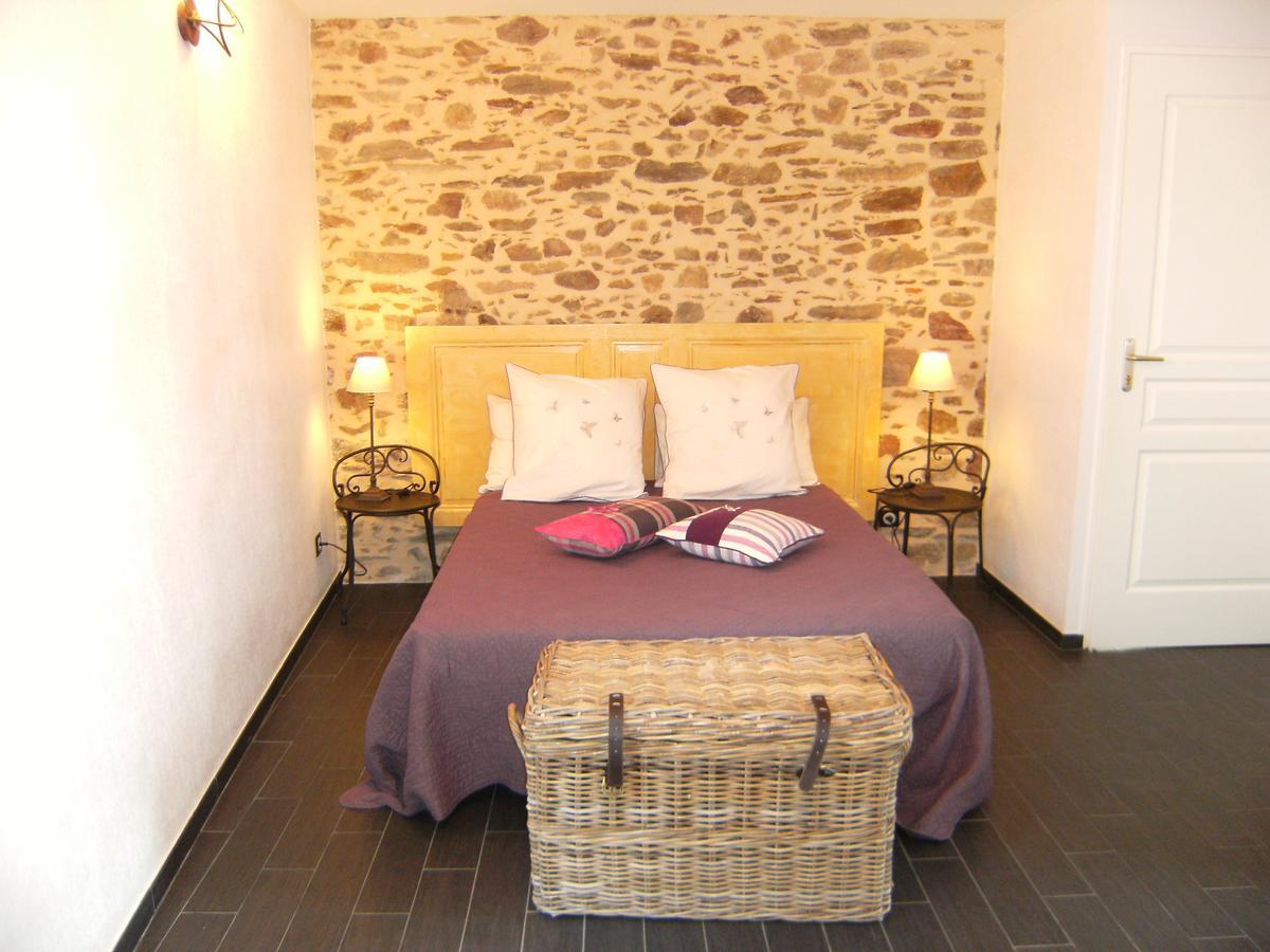 Bed and Breakfast Domaine Du Fief Aux Dames Monnieres  Exterior foto