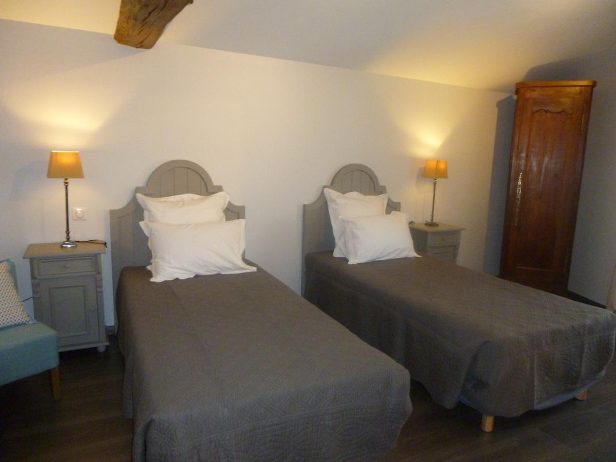 Bed and Breakfast Domaine Du Fief Aux Dames Monnieres  Exterior foto